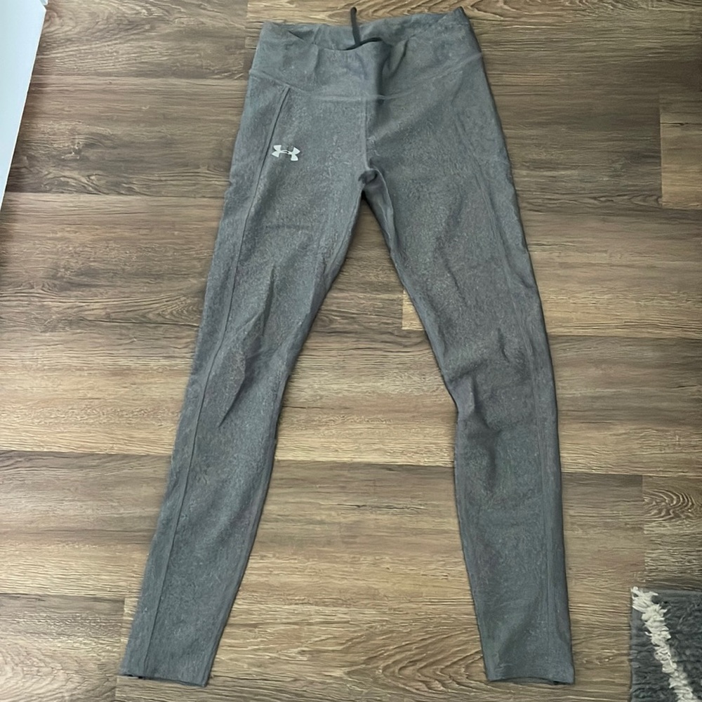 UA Compression leggings